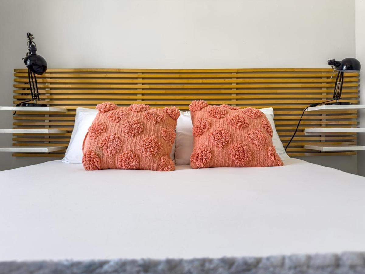 Luxe 2Br1Bath South Beach 1 Min Walk From Ocean Miami Beach Kültér fotó